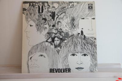 Tumnagel för auktion "THE BEATLES  Revolver 1966"