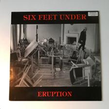 Tumnagel för auktion "Six Feet Under - Erupion 1984"