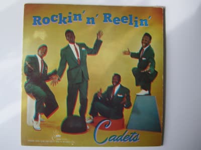 Tumnagel för auktion "CADETS , Rockin`n`Reelin`, CROWN RECORDS , USA LP . CLP 5015 ."