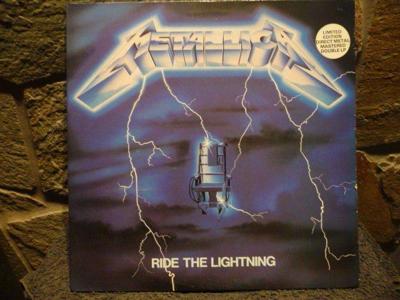 Tumnagel för auktion "METALLICA - Ride The Lightning - 2 vinyl Music For Nations MFN 27 DM, 1987"