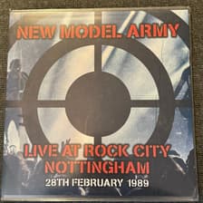 Tumnagel för auktion "NEW MODEL ARMY-LIVE AT ROCK CITY (2xLP Gatefold)"