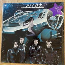 Tumnagel för auktion "PILOT – January - LP - us -75 - ST-11488 - pop rock"