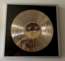 Tumnagel för auktion "KISS - Ace Frehley signerad vinyl rock hårdrock signed autograph autograf"