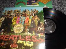 Tumnagel för auktion "Beatles Lp skiva Sgt. Peppers Lonely Hearts Club Band från England 1967"