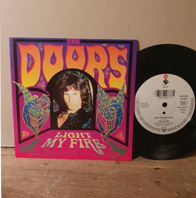 Tumnagel för auktion "The Doors - Light My Fire / People Are Strange"