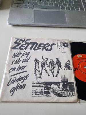 Tumnagel för auktion "The Zettlers (Umeå ) singel 1964 När jag står vid en bar"