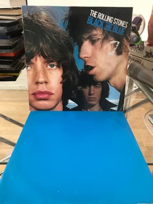 Tumnagel för auktion "The Rolling Stones Black And Blue LP"