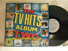 Tumnagel för auktion "THE TV HITS ALBUM - TWO - V/A"