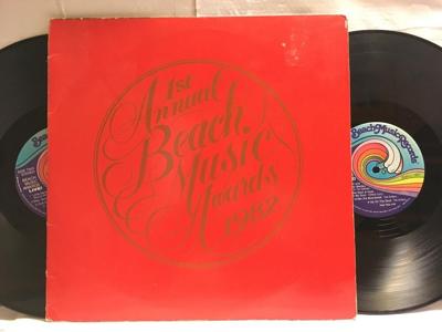 Tumnagel för auktion "1st ANNUAL BEACH MUSIC AWARDS - 1982 -. 2-LP - V/A"
