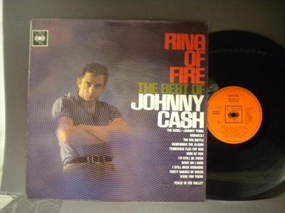 Tumnagel för auktion "JOHNNY CASH - RING OF FIRE - THE BEST OF JOHNNY CASH - ENGLAND PRESS"