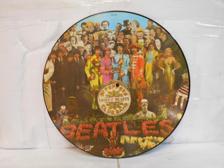 Tumnagel för auktion "BEATLES - SGT. PEPPERS LONELY HEARTS CLUB BAND -PICTURE DISC"