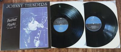 Tumnagel för auktion "Johnny Thunders / Belfast Rocks - 27th Of October 1984 / Get Back Records / 2 LP"