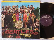 Tumnagel för auktion "THE BEATLES Sgt pepper's lonely hearts club band LP CAN CAPITOL SMAS 2653"