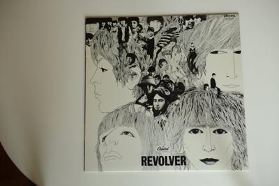 Tumnagel för auktion "The Beatles - Revolver SW-2576"
