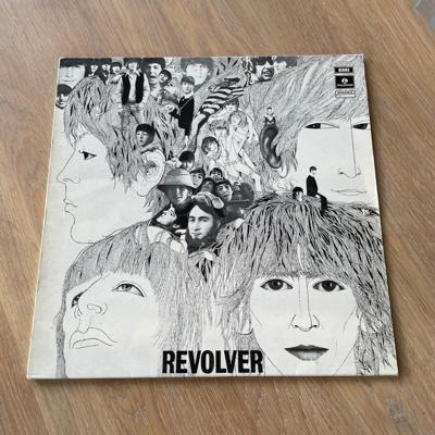 Tumnagel för auktion "BEATLES-REVOLVER (LP, 1966, Italien) RE-ISSUE 1976"