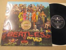 Tumnagel för auktion "The Beatles "Sgt. Peppers Lonely Hearts Club Band""