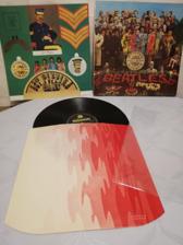 Tumnagel för auktion "**THE BEATLES "Sgt Pepper's Lonely Hearts Club Band" 1st Press UK MONO**"