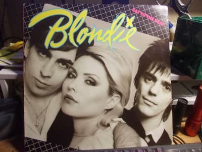 Tumnagel för auktion "Blondie – Eat To The Beat"