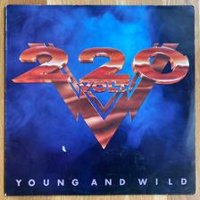 Tumnagel för auktion "220 Volt Young And Wild 1987 VG-"