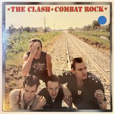 Tumnagel för auktion "THE CLASH combat rock LP -82 Hol CBS 85570"