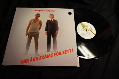 Tumnagel för auktion "Stefan & Krister "Var å en skäms för sett!" LP i mycket fint skick"