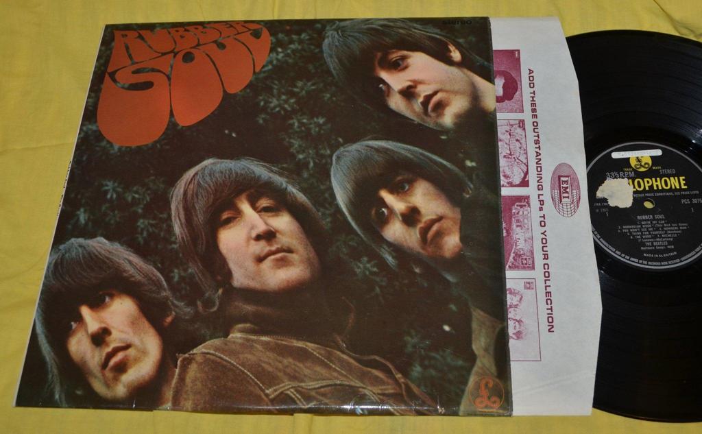 LP Rubber Soul The Beatles PCS 3075 tyvärr med skadat mittcenter