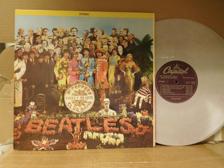 Tumnagel för auktion "BEATLES - SGT. PEPPERS LONELY HEARTS CLUB BAND - GREY VINYL"