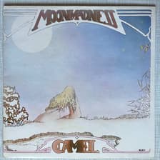 Tumnagel för auktion "CAMEL - MOONMADNESS. VINYL LP UK -76 GATEFOLD. PROG-ROCK"