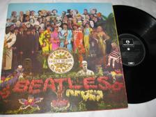 Tumnagel för auktion "THE BEATLES     SGT PEPPERS LONELY HEARTS CLUB BAND"