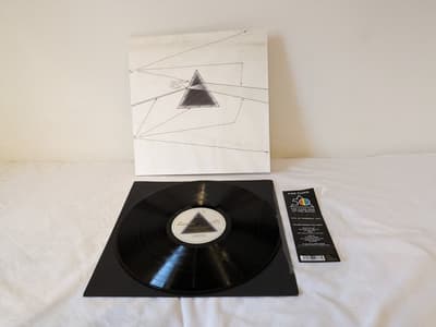 Tumnagel för auktion "Pink Floyd - The dark side of the moon Live at Webley 1974 (Rock Vinyl)"