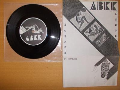 Tumnagel för auktion "ABKK 7”; ”Ronny” + 1, EFMD, kbd diy minimal punk"