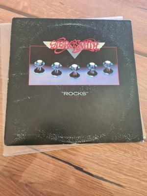 Tumnagel för auktion "Aerosmith -  "Rocks" LP"