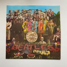 Tumnagel för auktion "The Beatles - SGT. PEPPER'S LONELY HEARTS CLUB BAND PICTURE DISC LP VINYL"