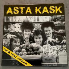 Tumnagel för auktion "ASTA KASK - ROCK MOT SVINEN LP ***"