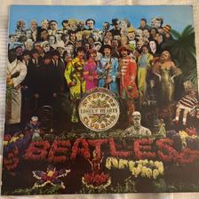 Tumnagel för auktion "The Beatles: "Sgt. Peppers Lonely Hearts Club Band" (original 1967) Parlophone."