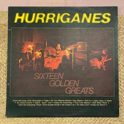 Tumnagel för auktion "HURRIGANES - Sixteen Golden Greats 1977 Svenskt Original! GARAGE. Rockabilly. LP"