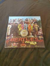 Tumnagel för auktion "The Beatles - Sgt. Peppers lonely hearts club band (1 st LP-skiva) Gatefold "