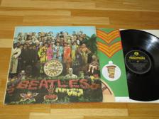 Tumnagel för auktion "THE BEATLES UK LP SGT PEPPERS LONELY HEARTS CLUB BAND!"