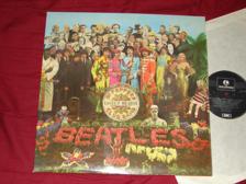 Tumnagel för auktion "BEATLES - Sgt Peppers lonely hearts club band   Parlophone  LP "