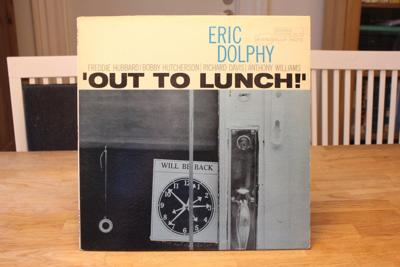 Tumnagel för auktion "Eric Dolphy – Out to lunch! US original on Blue Note"