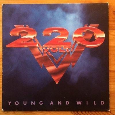 Tumnagel för auktion "220 VOLT - YOUNG AND WILD  1987 ( HARD ROCK , METAL )"