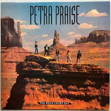 Tumnagel för auktion "PETRA PRAISE - THE ROCK CRIES OUT. VINYL LP UK / EU -89. INSERT. HÅRDROCK. RARE"