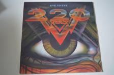 Tumnagel för auktion "220 Volt - Eye To Eye, VINYL LP"