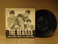 Tumnagel för auktion "BEATLES - SHE LOVES YOU - R 5055 - DANSK PRESS"