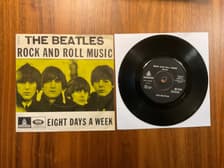 Tumnagel för auktion "The Beatles - Rock And Roll Music / Eight Days A Wee (7" Single) Dansk / Denmark"