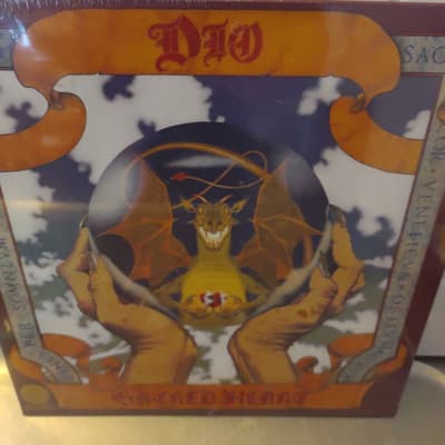 Tumnagel för auktion "Dio "Sacred heart""