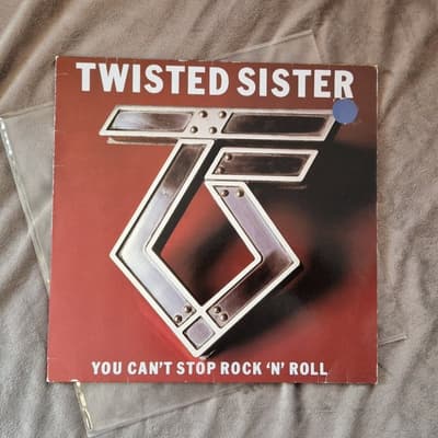 Tumnagel för auktion "Twisted sister - You can't stop rock 'n' roll -1983"