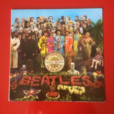 Tumnagel för auktion "Beatles Sgt. Pepper Lonely Hearts Club Band 1967 vinyl LP tysk reissue Gatefold "