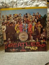 Tumnagel för auktion "The Beatles - Sgt. Pepper's Lonely Hearts Club Band Lp"