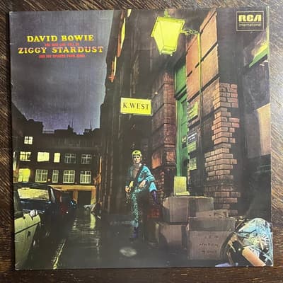 Tumnagel för auktion "DAVID BOWIE - Ziggy Stardust 1972. UK Press! Glamrock. Prog-rock LP"